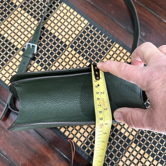 Tory Burch “Saddle Bag” Purse - Picture 15 of 16